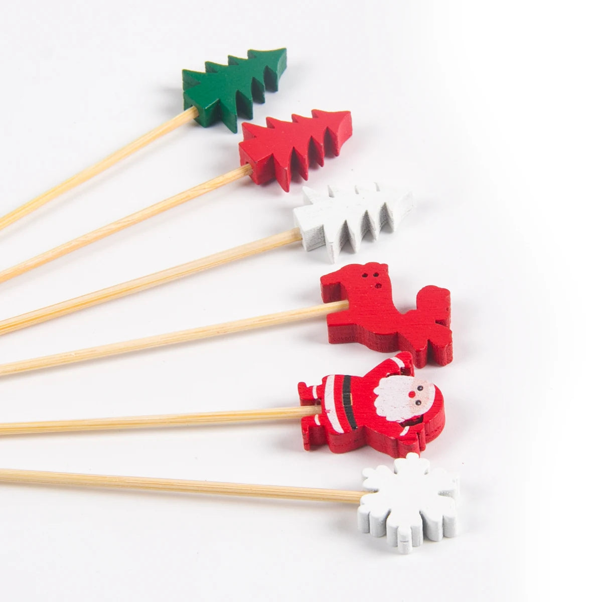Weihnachten Bambus Cocktail Picks – 50er Set | Weihnachtsmotive für Snacks, Drinks & Desserts | Party Deko 2025