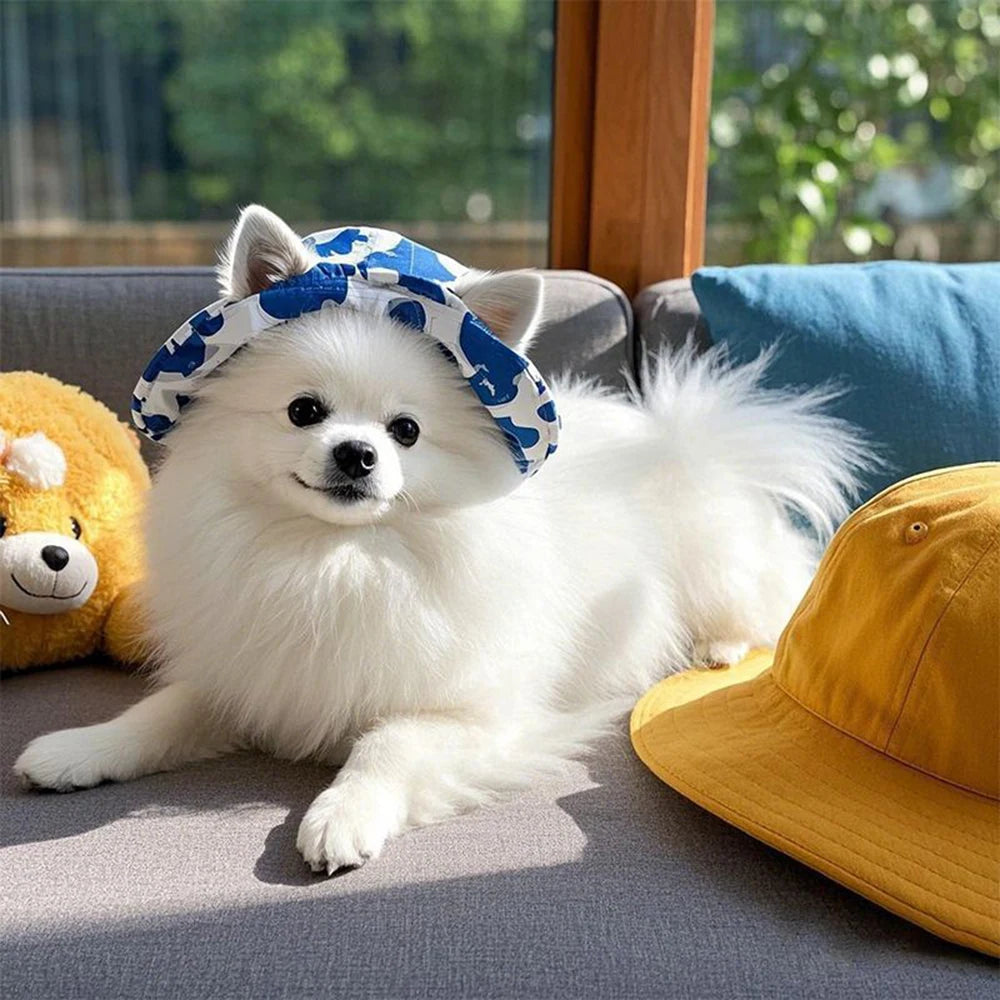 Süßer Hundehut mit Ohrenlöchern – Verstellbare Haustier Mütze & Sonnenschutz für Welpen, Mops, Corgi & kleine bis mittlere Hunde