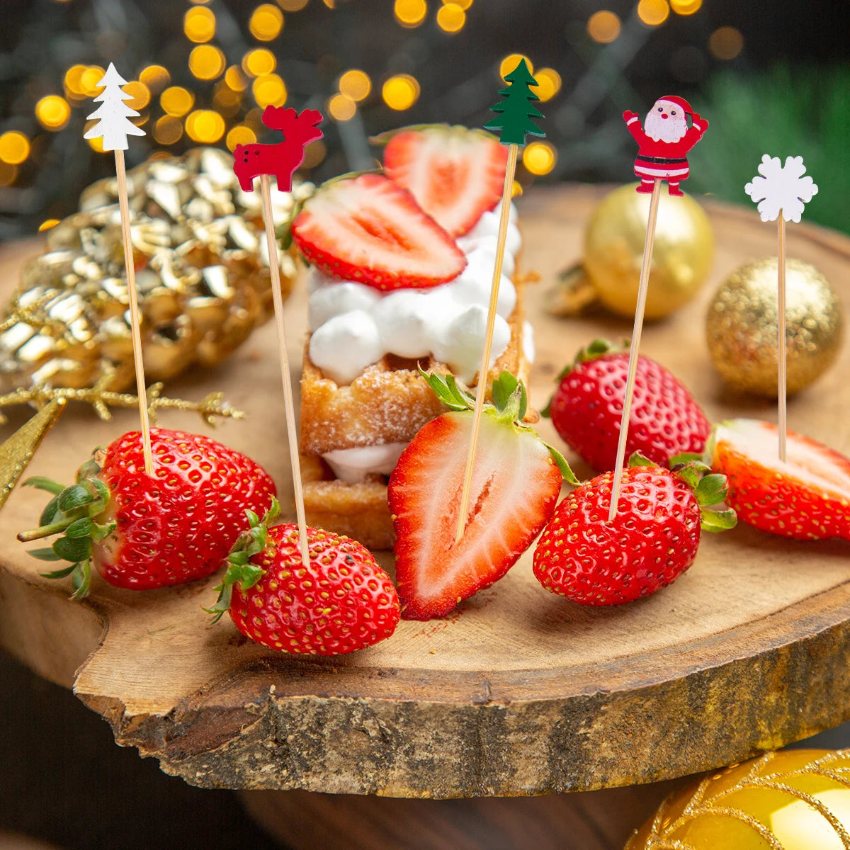 Weihnachten Bambus Cocktail Picks – 50er Set | Weihnachtsmotive für Snacks, Drinks & Desserts | Party Deko 2025